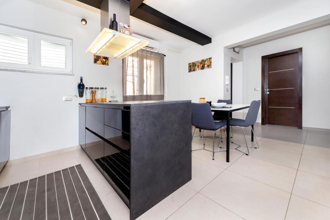 Apartment Cave Rovinj Exterior photo